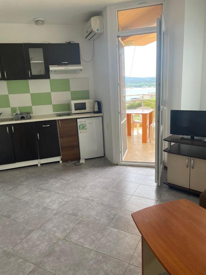 Apartment Safo And